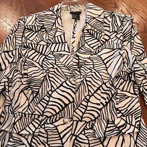 RQT - Women’s size 10 Blazer/Jacket